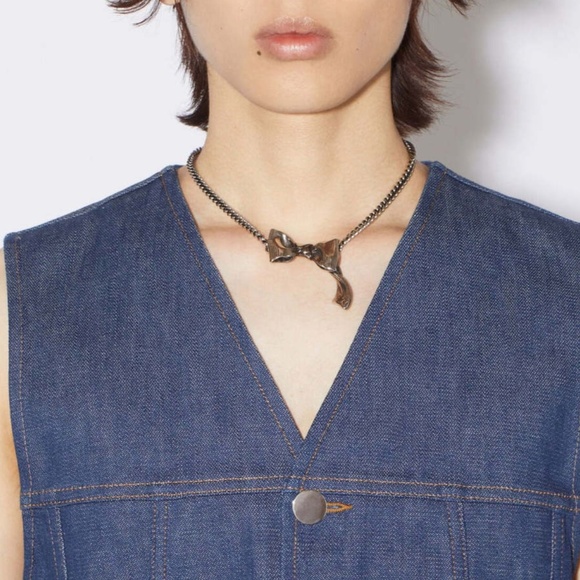 ACNE STUDIOS Silver Karen Kilimnik Edition Bow Necklace - Picture 1 of 2